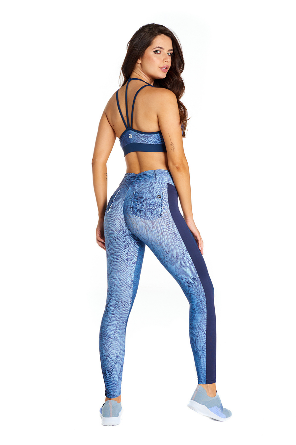 stylish sports bra with removable padding and stretch fit
